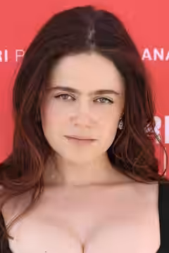 Molly Gordon