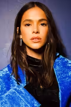 Bruna Marquezine
