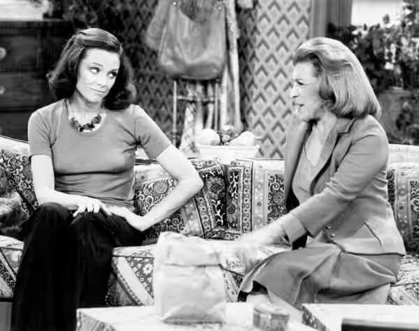 Photo of Valerie Harper (Rhoda) and Nancy Walker (Ida Morgenstern) from the television series Rhoda. In this scene, Ida offers her daughter some advice. (1977)