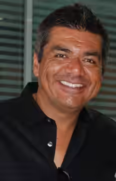 George López