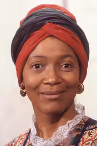 Olivia Cole