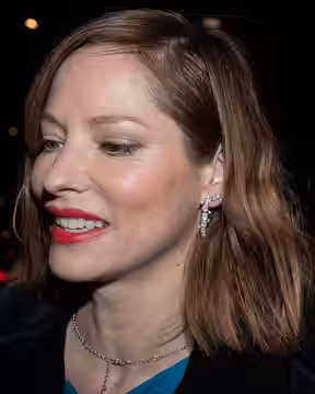Sienna Guillory (2014)