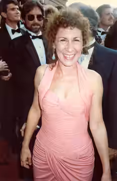 Rhea Perlman on the red carpet at the 40th Annual Primetime Emmy Awards, 8/28/88 - Permission granted to copy, publish, broadcast or post but please credit "pho (1988)