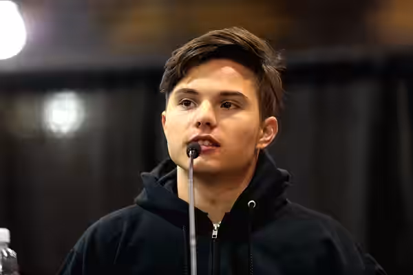 Zach Callison speaking with attendees at the 2017 Phoenix Comicon Fan Fest at the Phoenix Convention Center in Phoenix, Arizona. Please attribute to Gage Skidmo
