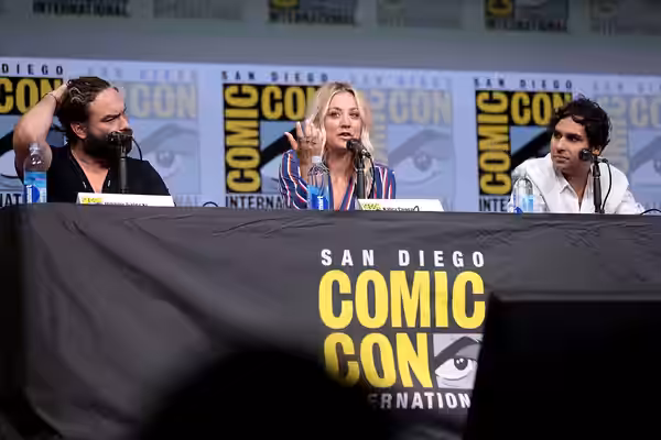 Johnny Galecki, Kaley Cuoco and Kunal Nayyar speaking at the 2017 San Diego Comic Con International, for "The Big Bang Theory", at the San Diego Convention Cent