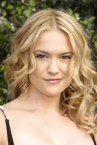 Victoria Pratt