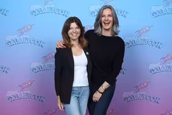 Nicole de Boer and Terry Farrell at GalaxyCon Oklahoma City in 2024