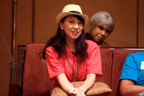 Yuko Miyamura speaking with attendees at the 2017 Saboten Con at the Sheraton Grand Phoenix in Phoenix, Arizona. Please attribute to Gage Skidmore if used elsew