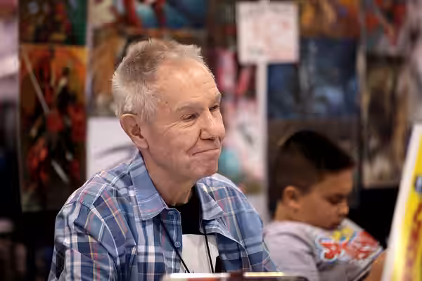 Gerry Conway speaking with attendees at the 2019 Phoenix Fan Fusion at the Phoenix Convention Center in Phoenix, Arizona. Please attribute to Gage Skidmore if u
