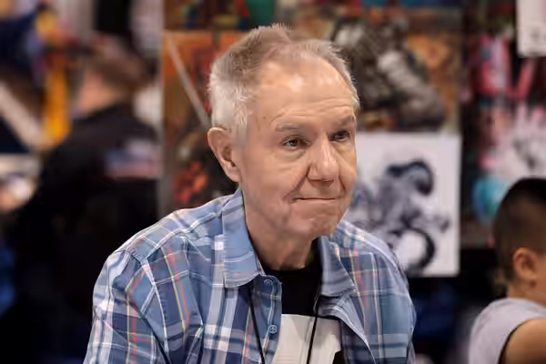 Gerry Conway speaking with attendees at the 2019 Phoenix Fan Fusion at the Phoenix Convention Center in Phoenix, Arizona. Please attribute to Gage Skidmore if u