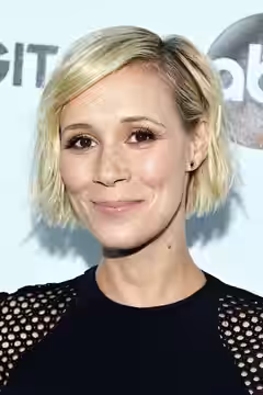 Liza Weil