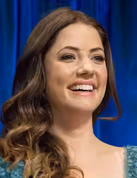 Julie Gonzalo