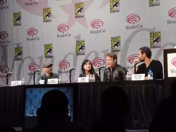 WonderCon 2011 - Human Target panel with Jackie Earle Haley, Janet Montgomery, Mark Valley and Matthew Miller.