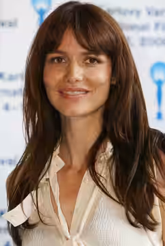 Saffron Burrows