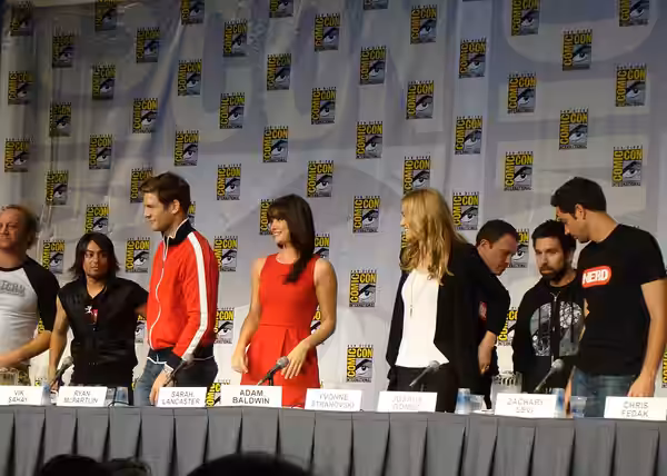 Chuck Cast (2010)