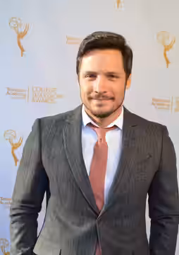 www.redcarpetreporttv.com Mingle Media TV and Red Carpet Report host Stephanie Pressman were invited to cover the 35th College Television Awards at the Leonard  (2014)