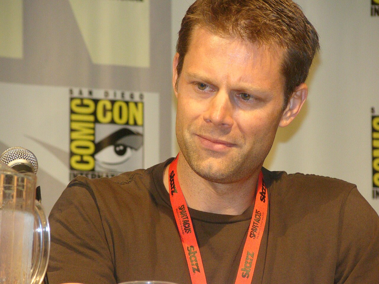 Actor Matt Keeslar at Comic-Con panel for The Middleman TV show (2009)