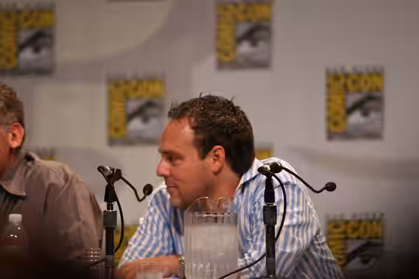 Bryan Burk (2006)