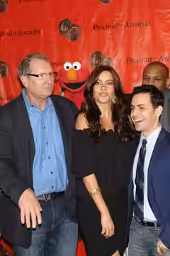 Ed O'Neil, Elmo, Sofía Vergara and Jason Winer 69th Annual Peabody Awards Luncheon Waldorf=Astoria Hotel New York, NY USA May 17, 2010