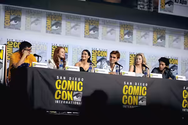Roberto Aguirre-Sacasa, Madelaine Petsch, Camila Mendes, KJ Apa, Lili Reinhart and Cole Sprouse speaking at the 2019 San Diego Comic Con International, for "Riv