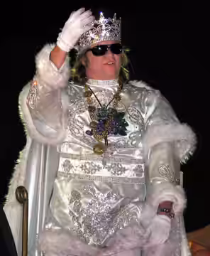Actor Val Kilmer reigning as King of the Bacchus Parade, Sunday before Mardi Gras Day, New Orleans. (2009)
