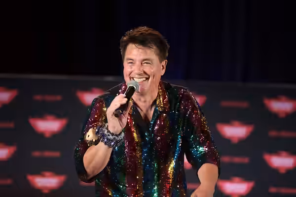 John Barrowman speaking with attendees at the 2022 Phoenix Fan Fusion at the Phoenix Convention Center in Phoenix, Arizona. Please attribute to Gage Skidmore if