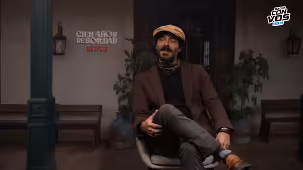 (ENTREVISTA) Cien años de soledad, la serie, por Álex García. (2024)