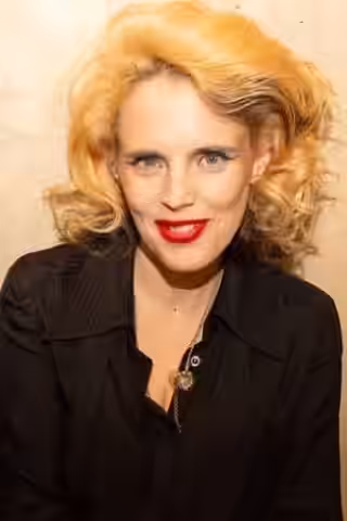 Anna Calvi