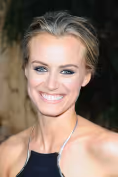 Taylor Schilling