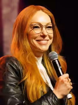 Author : @Kiri Karma Comiccon Holland 2026 - Q &amp; A Laura Prepon Laura Prepon Aka Alex Vause, Donna Pinciotti, Karen, ... Another headliner for Comic Con Hol