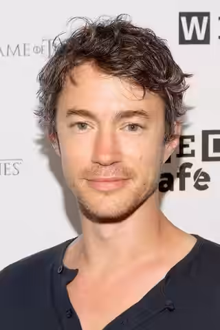 Tom Wisdom