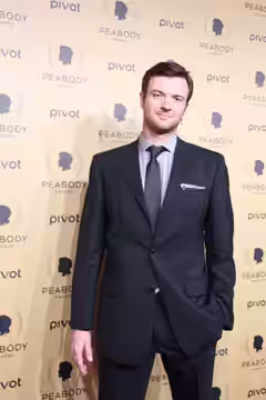 Costa Ronin, who plays Oleg Burov on The Americans, arrives on the red carpet. (2015)