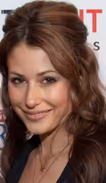The Death and Life of Charlie St. Cloud actress w:Amanda Crew - Welcome to THE party of the ViFF at Cin Cin Ristorante (2009)
