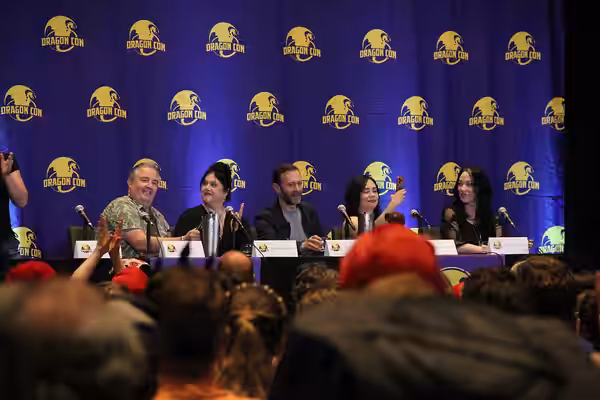 Dave Jones, Emma Gregory, Tim Downie, Samantha Béart, Amelia Tyler (2025)
