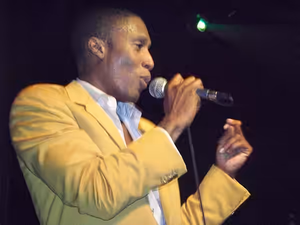 Raphael Saadiq, American singer-songwriter. (2008)