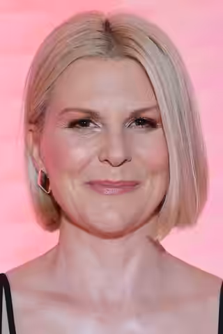 Jennifer Robertson