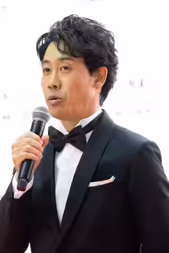 第35回 東京国際映画祭 オープニングイベント レッドカーペット 大泉洋 (月の満ち欠け) (2022)