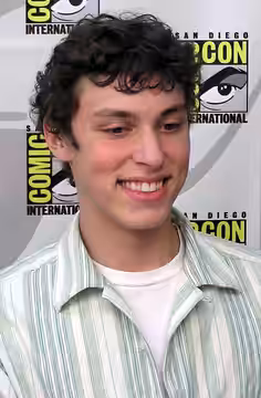 John Francis Daley at the 2004 Comic-Con International.