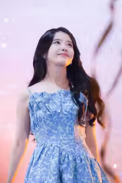 250913 IU "Bye Summer" fan meet-up (2025)