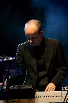 Matthew Herbert performing in 2008