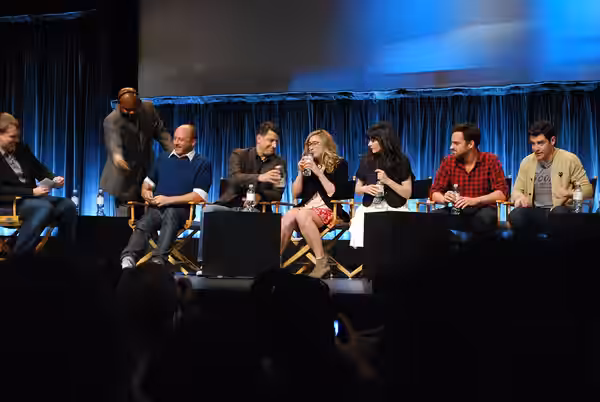 Dave Finkel, Brett Baer, Elizabeth Meriwether, Zooey Deschanel, Jake Johnson, Max Greenfield (2012)