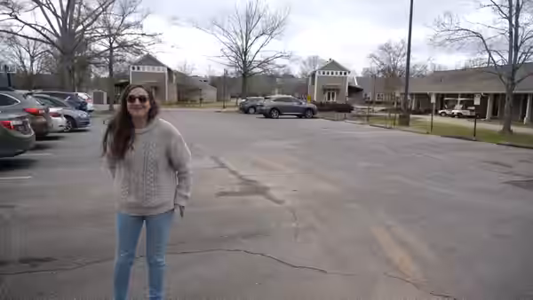 Sarah Adina Smith visits Indian Springs School in Birmingham, Alabama, before shooting the TV adaptation of Looking for Alaska (2019)