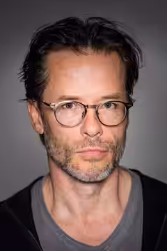 Guy Pearce