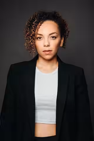 Zarrin Darnell-Martin