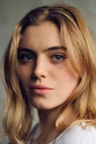 Bella Maclean