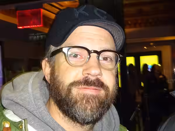 Former SNL star, also from Horrible Bosses. 2/6/16 (2016)