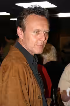 Anthony Stewart Head at Cleveland Vulkon Slayercon, April 2004 (2005)