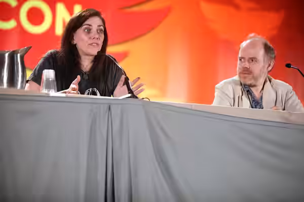 Neve McIntosh and Dan Starkey speaking at the 2016 Phoenix Comicon at the Phoenix Convention Center in Phoenix, Arizona. Please attribute to Gage Skidmore if us