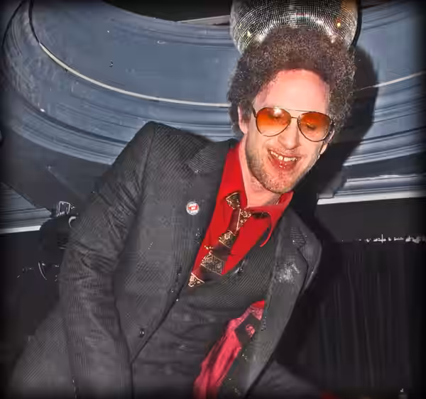 Paul Kaye as Mike Strutter Kilburn London (2008)