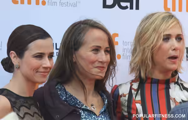 Various facial expressions of 3 actresses - (right to left) Kristen Wiig, Jennifer Jason Leigh (I think this is her) and Linda Cardellini - at Toronto Internati (2014)